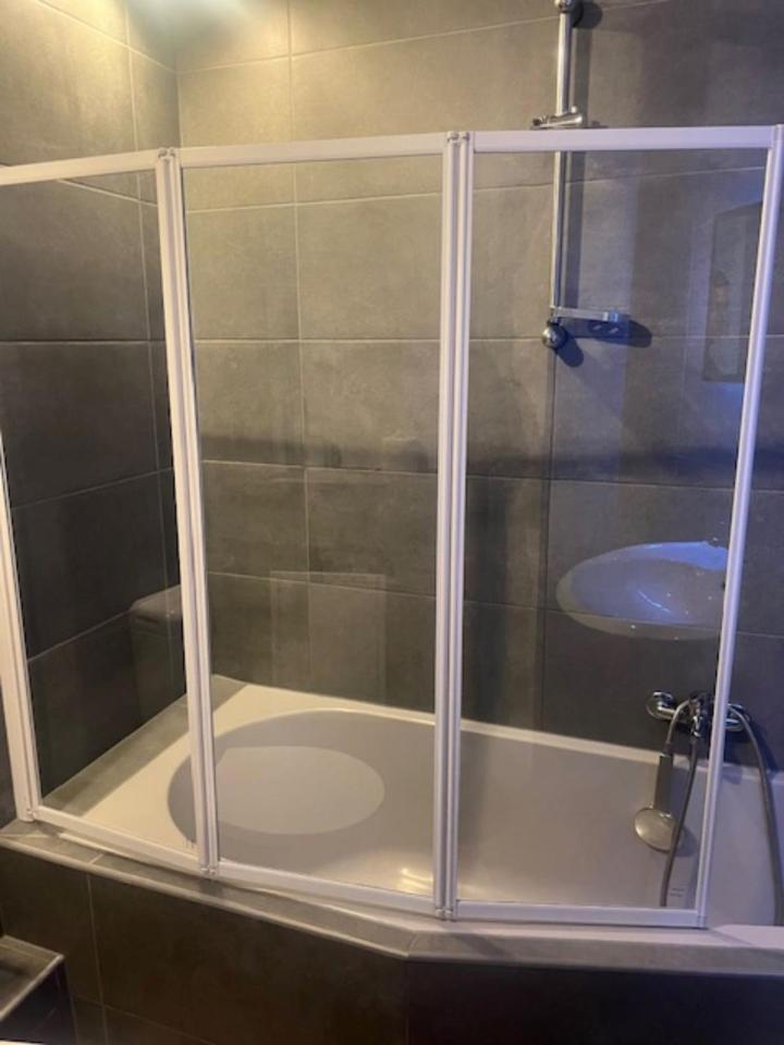 Apartmán Zum Bahnhof Zwickau Exteriér fotografie